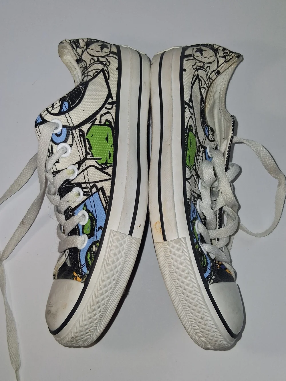 CONVERSE ALL STAR Canvas Sneakers in White with Graphics KidsYouth Size 4.5